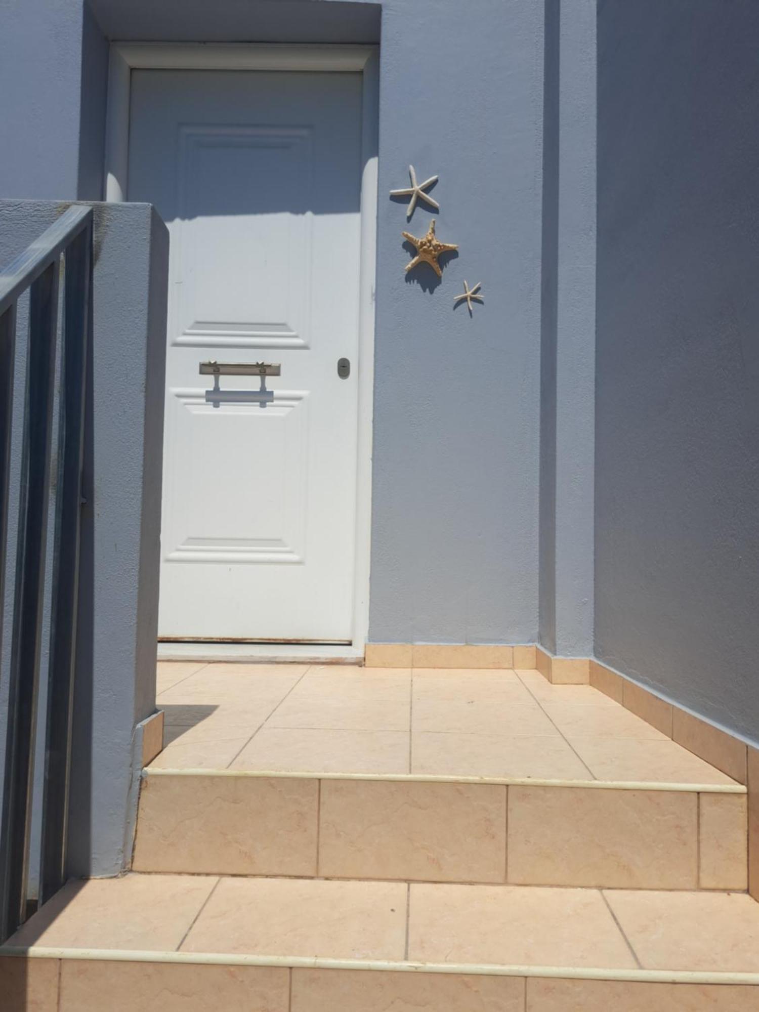Seashell Apartment Artemida  Ngoại thất bức ảnh