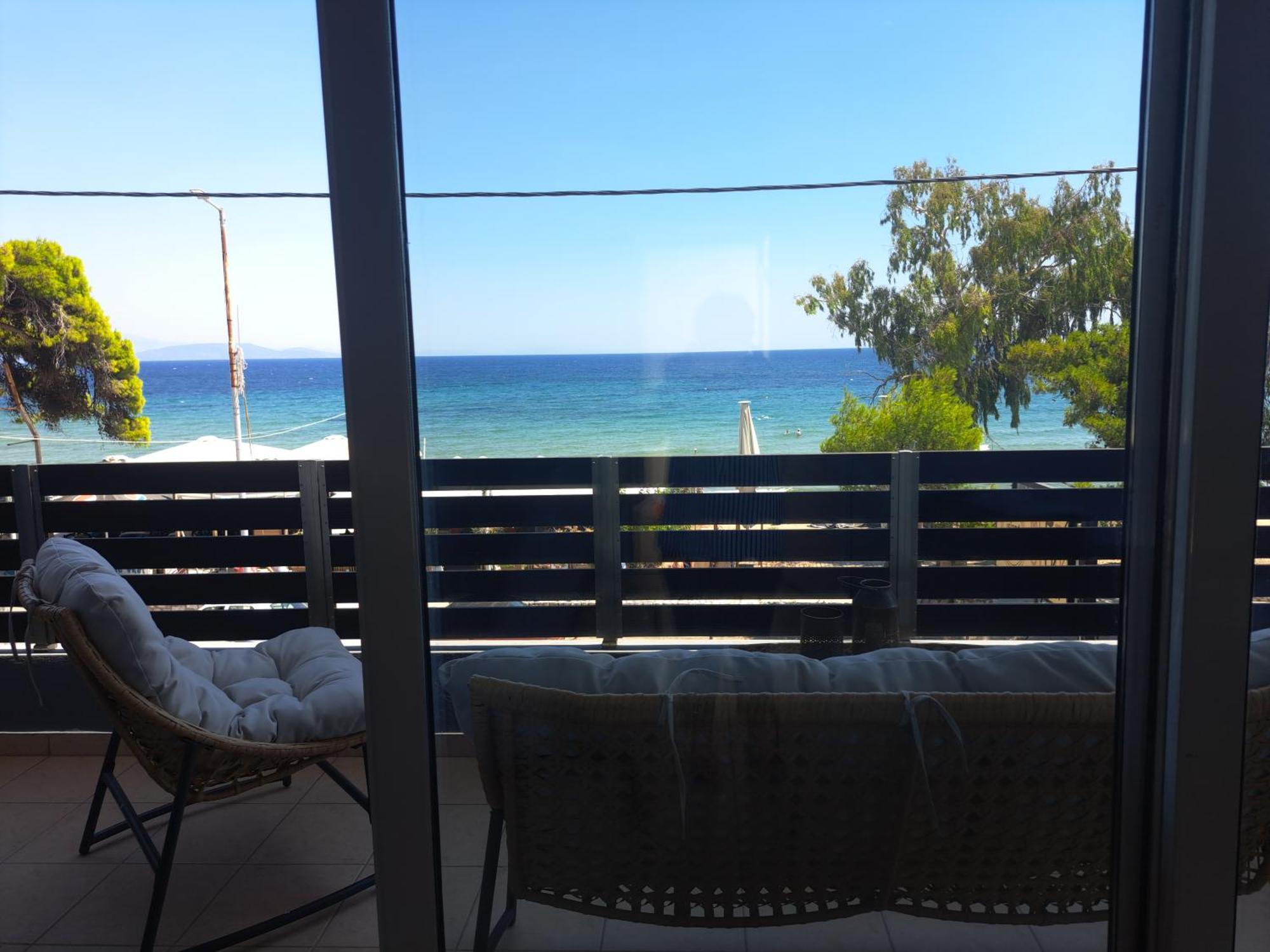 Seashell Apartment Artemida  Ngoại thất bức ảnh