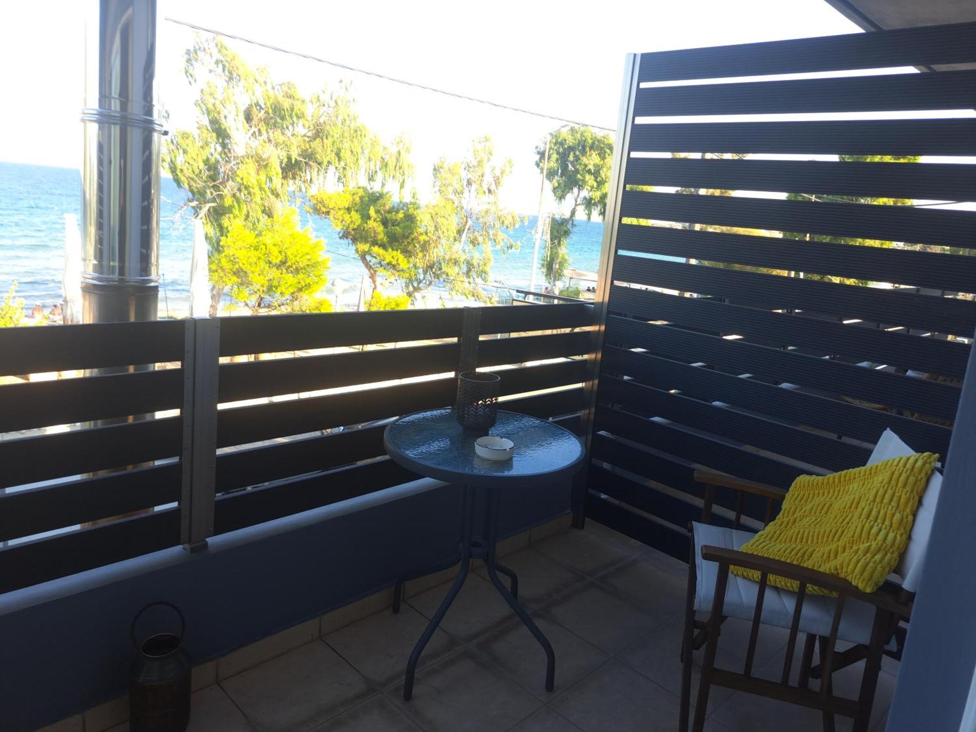 Seashell Apartment Artemida  Ngoại thất bức ảnh