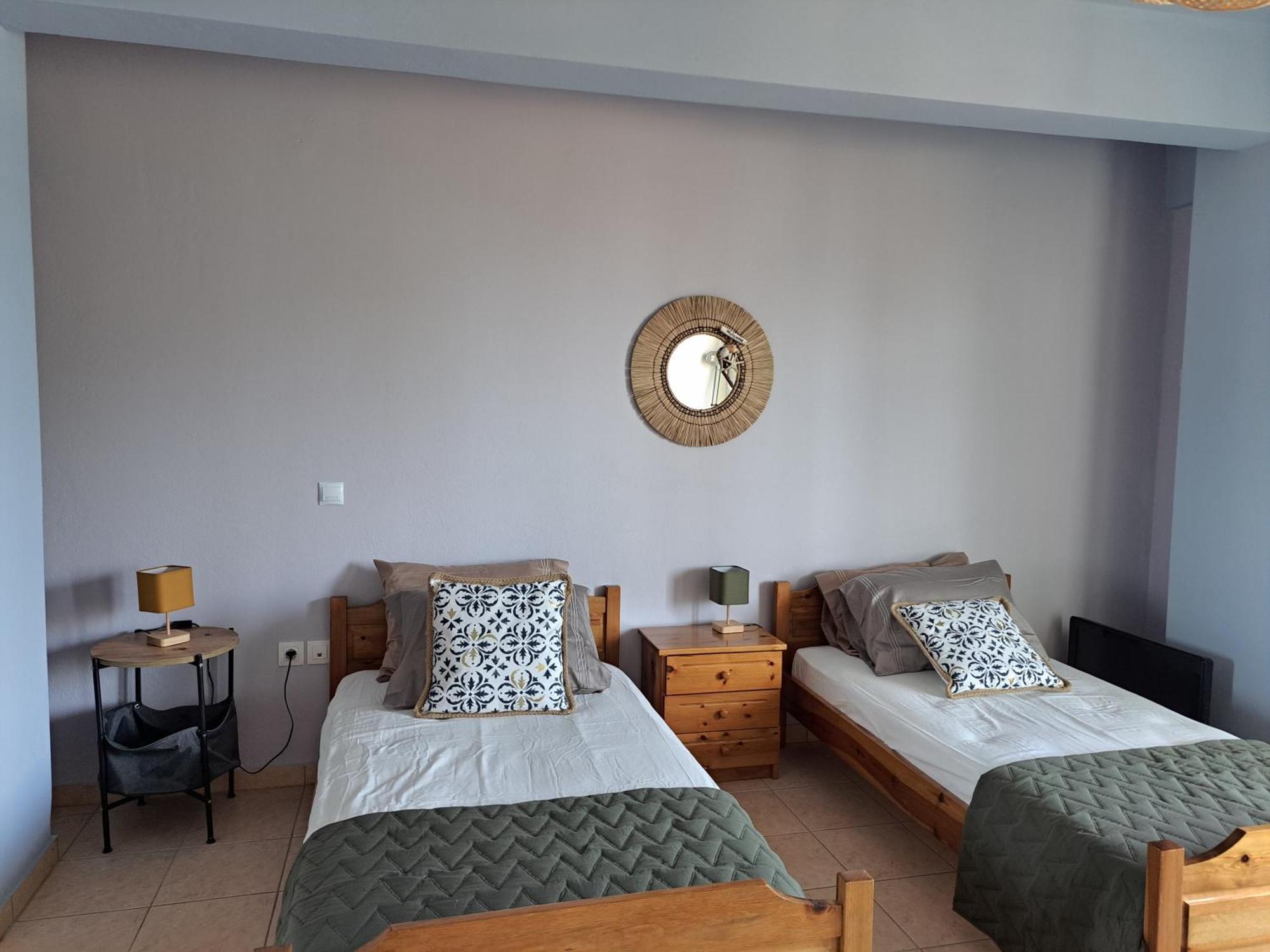 Seashell Apartment Artemida  Ngoại thất bức ảnh