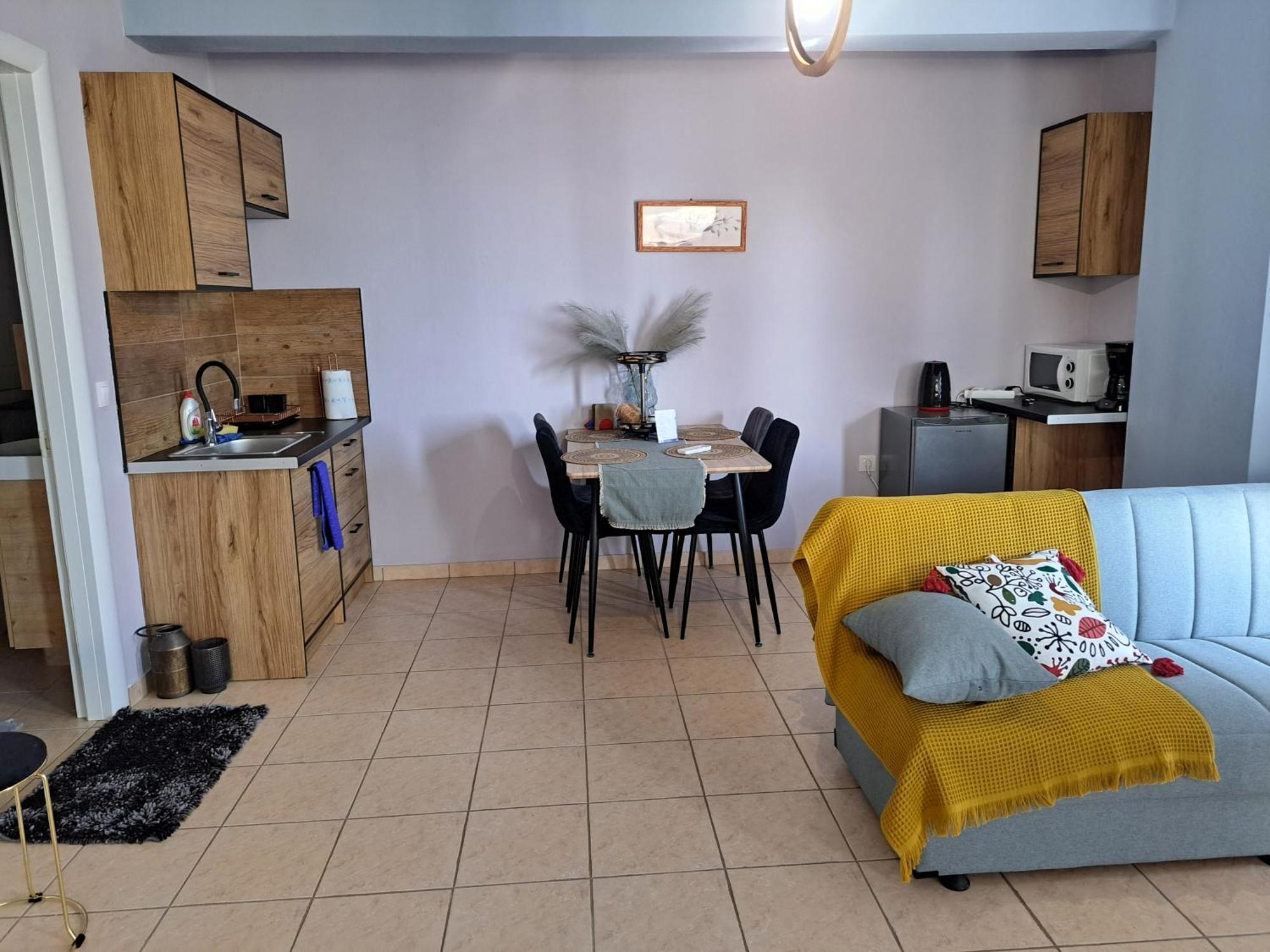 Seashell Apartment Artemida  Ngoại thất bức ảnh