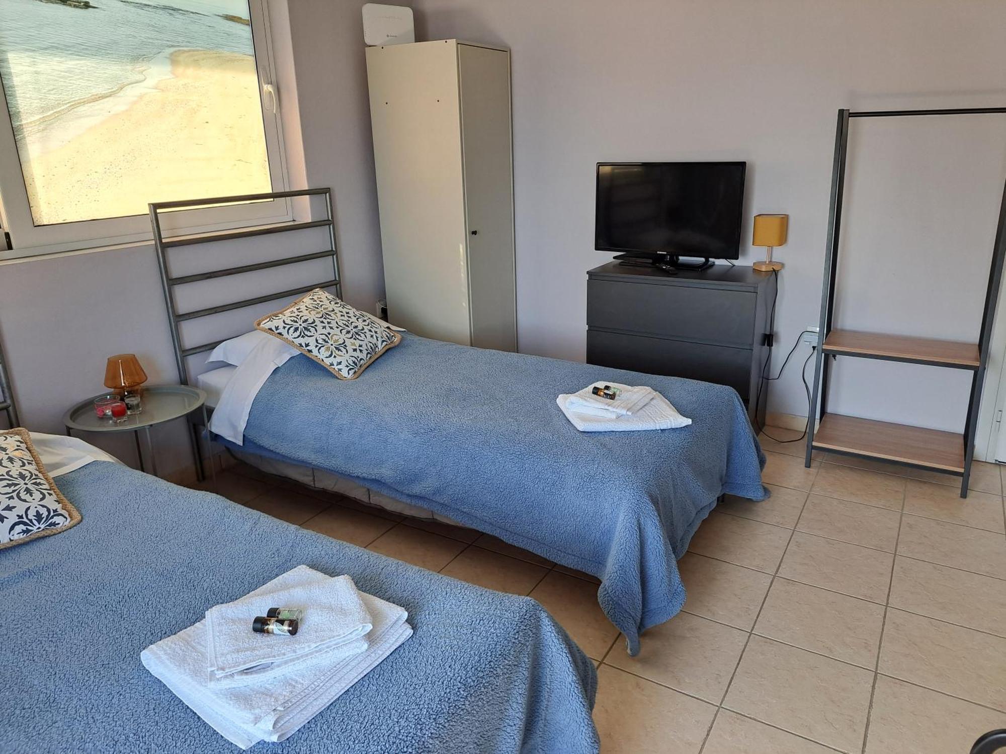 Seashell Apartment Artemida  Ngoại thất bức ảnh